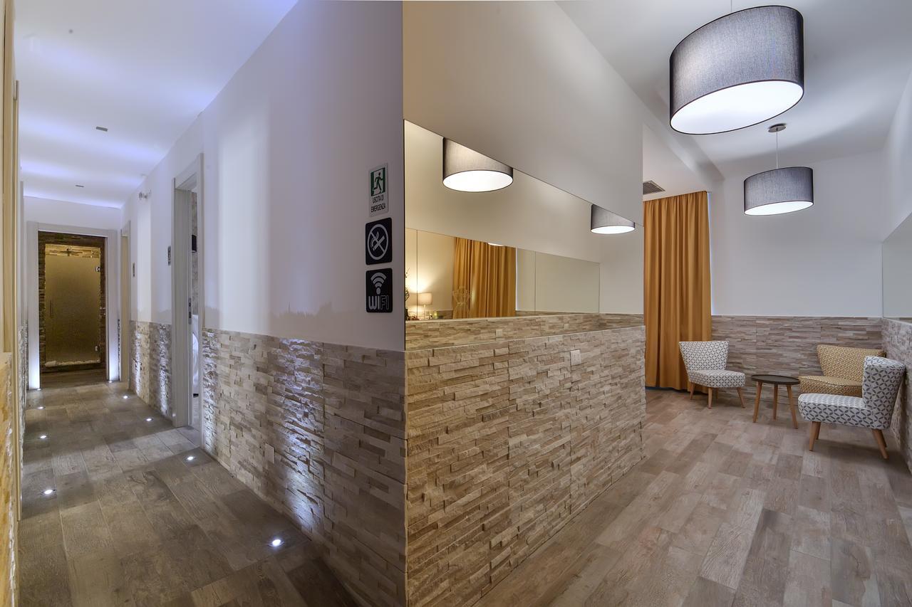 Veneto Suite Rome Bagian luar foto