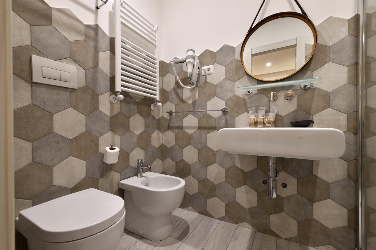 Veneto Suite Rome Bagian luar foto